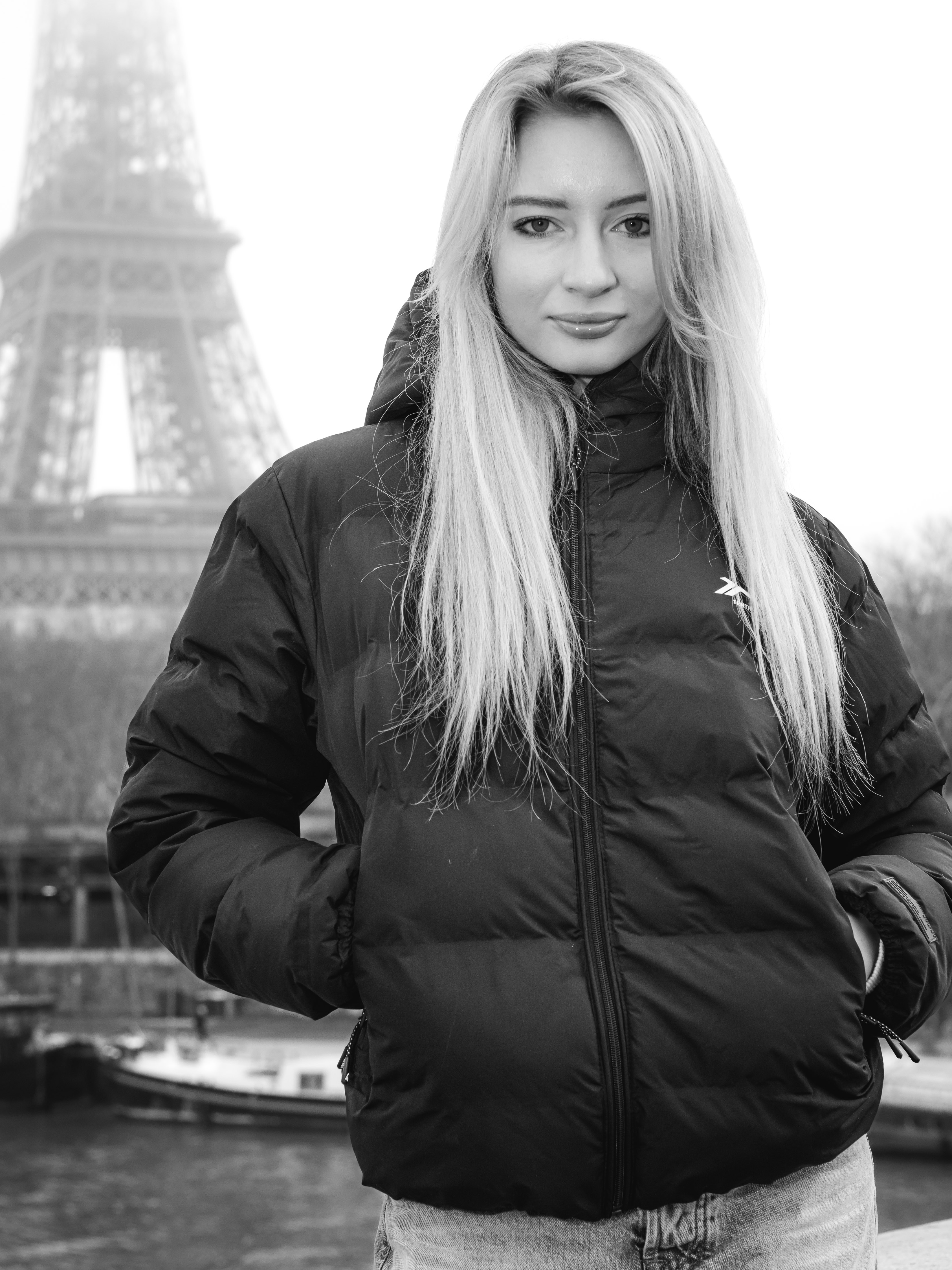photo shoot on the streets of Paris