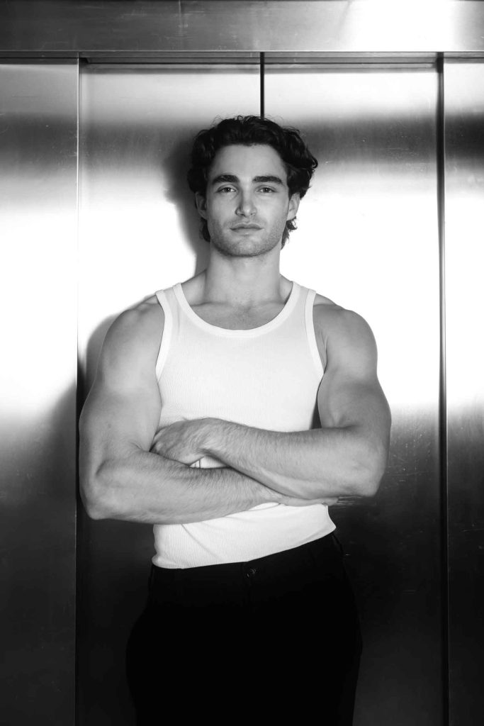 Swiss model Pascal in front of the camera inside the 260qm studio lift in Schönenwerd