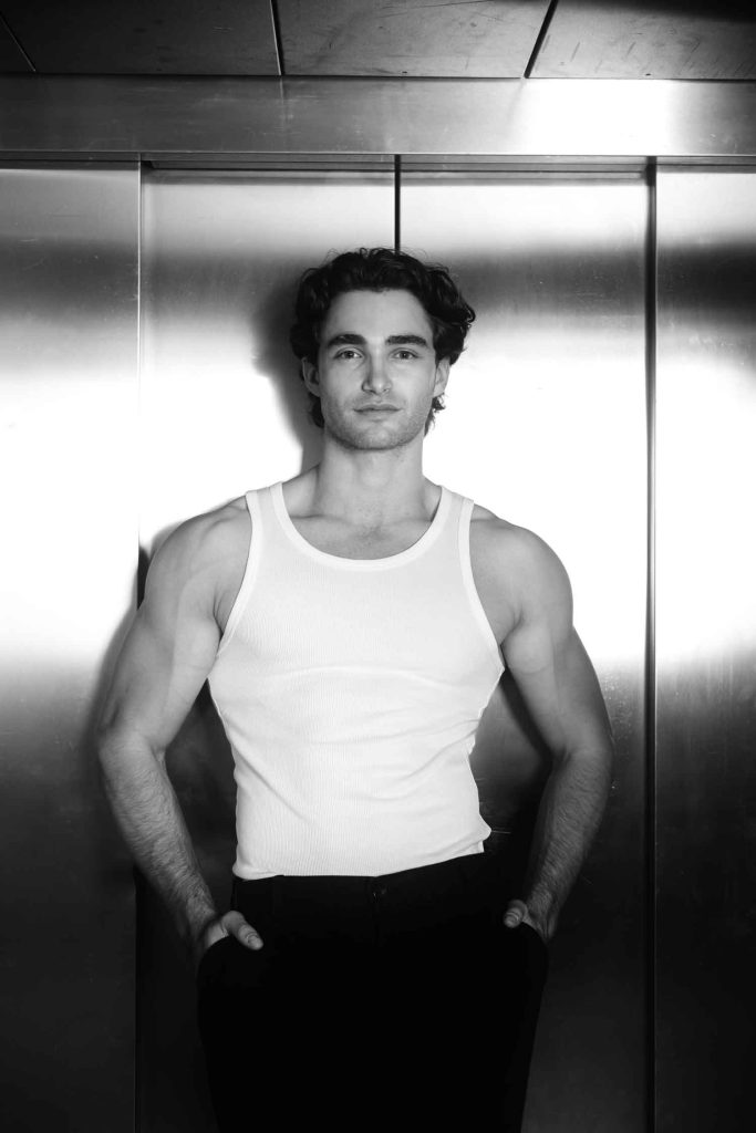Swiss model Pascal in front of the camera inside the 260qm studio lift in Schönenwerd