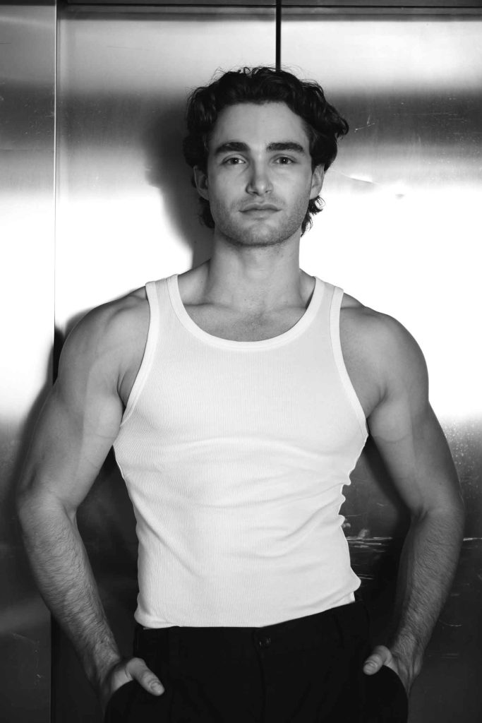 Swiss model Pascal in front of the camera inside the 260qm studio lift in Schönenwerd