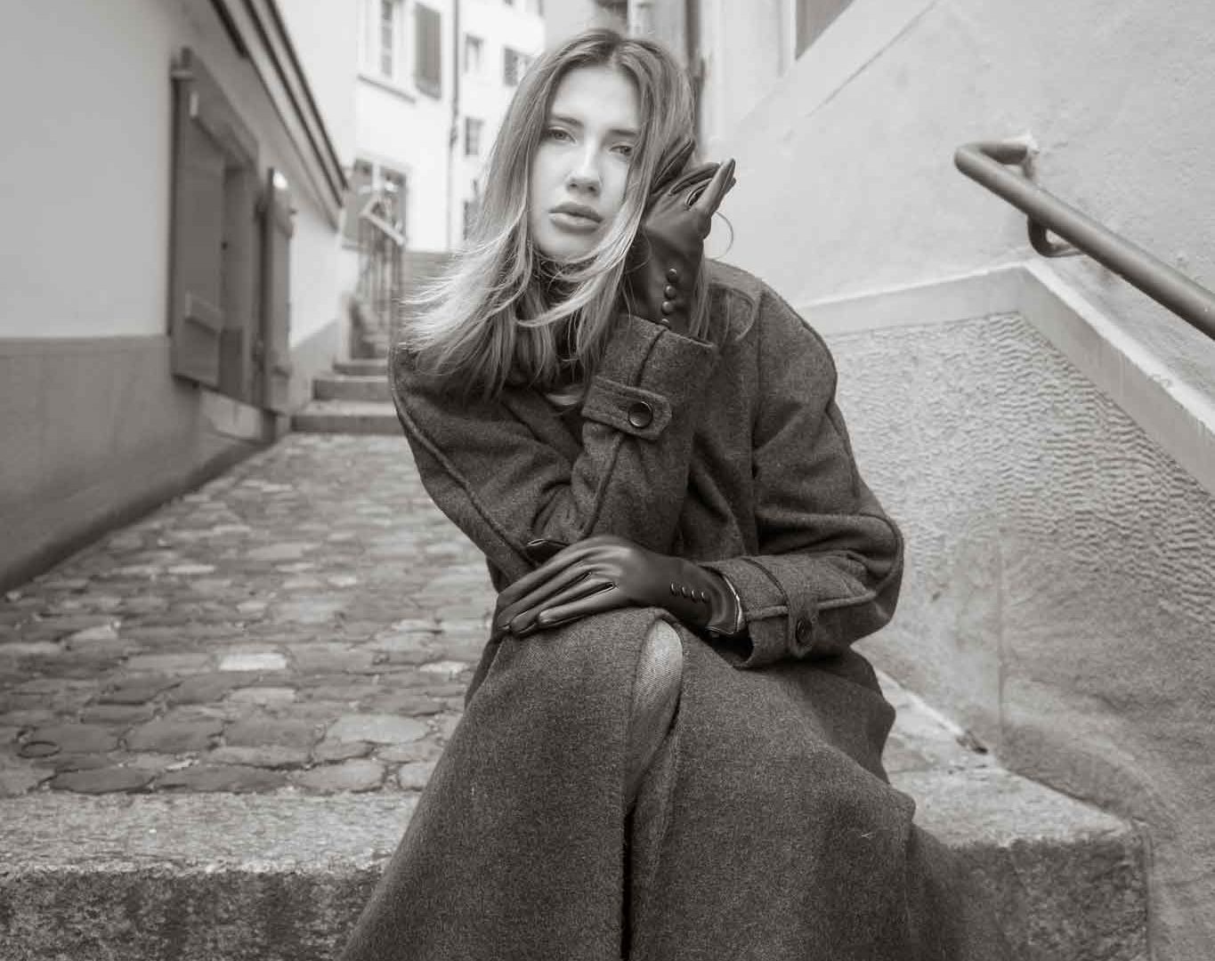 Alessandra Street Fashion Photo Shoot in Zürich