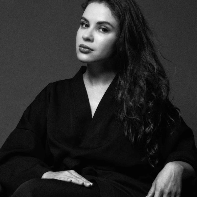 Julia Roimanova portrait photo shoot in Zurich