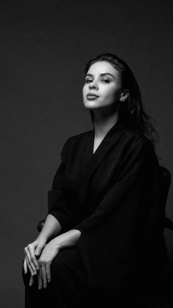 Julia Romanova photo shoot near Zürich