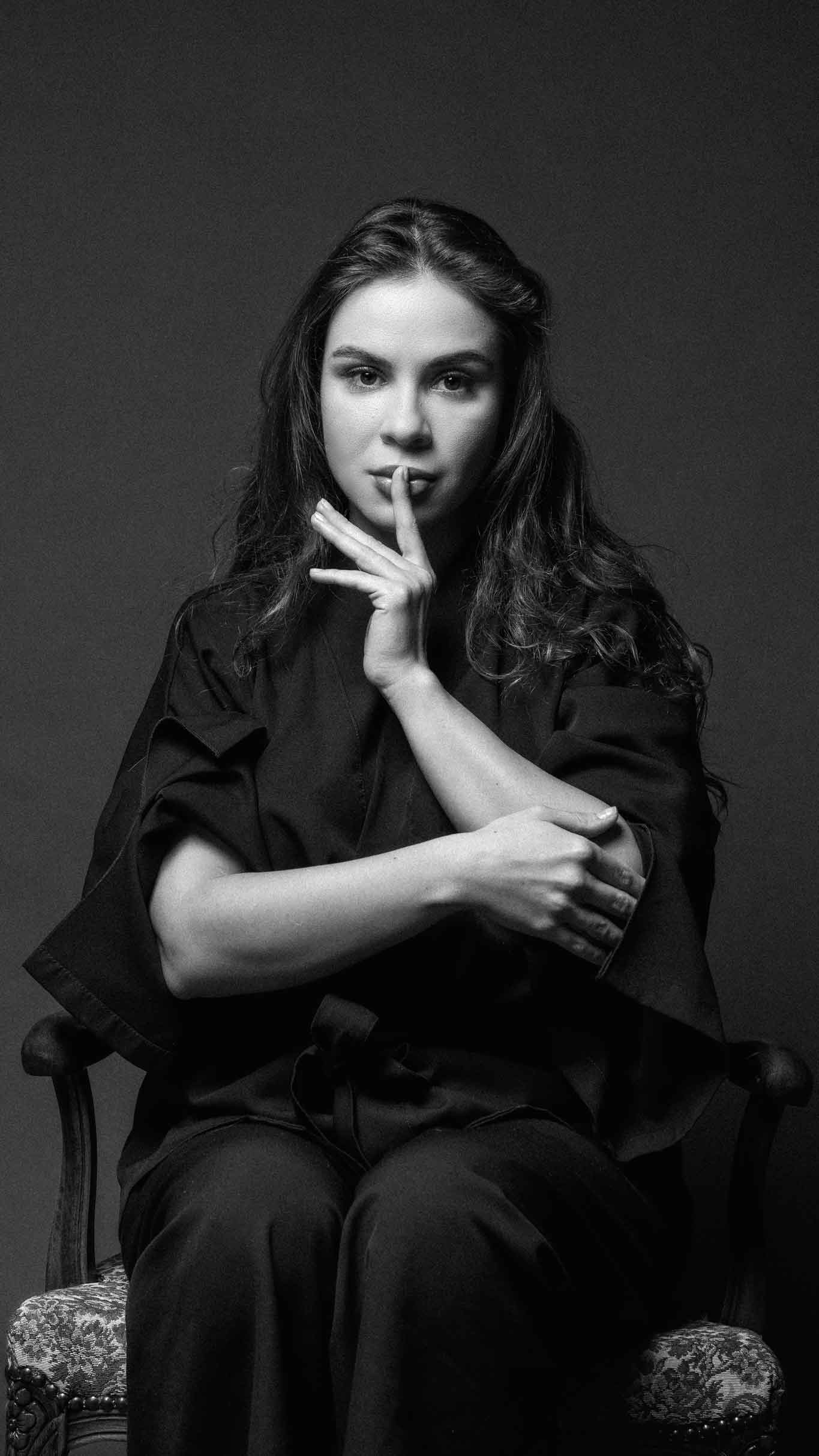 Julia Romanova photo shoot near Zürich